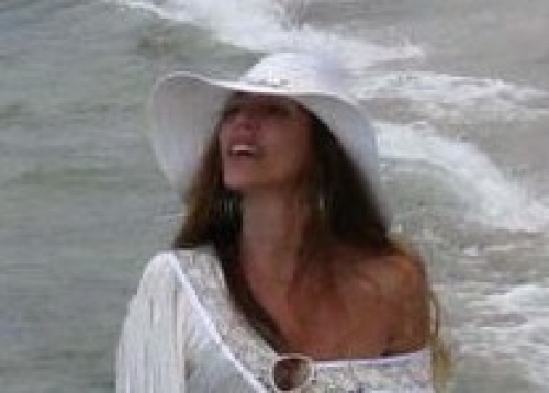 Mónica Ayos